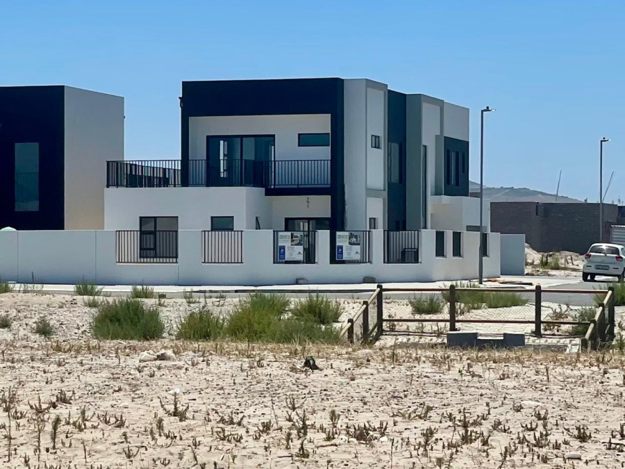 4 Bedroom Property for Sale in Sandown Western Cape